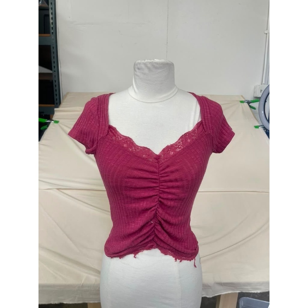 Crave Fame Magenta Pink Ribbed Ruched Lace Trim Sweetheart Top Womens XS